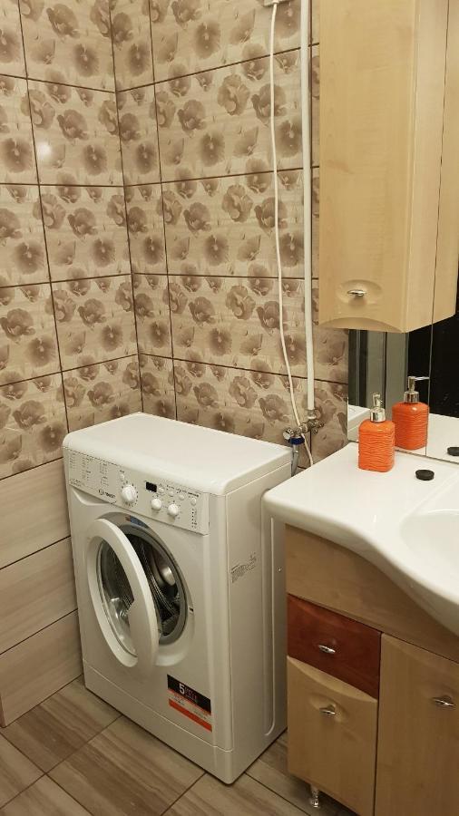 Lia Apartman Kiskunhalas Extérieur photo